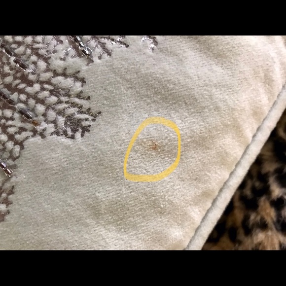 Coastal Collection By ENVOGUE 2 Pillows - Picture 10 of 10